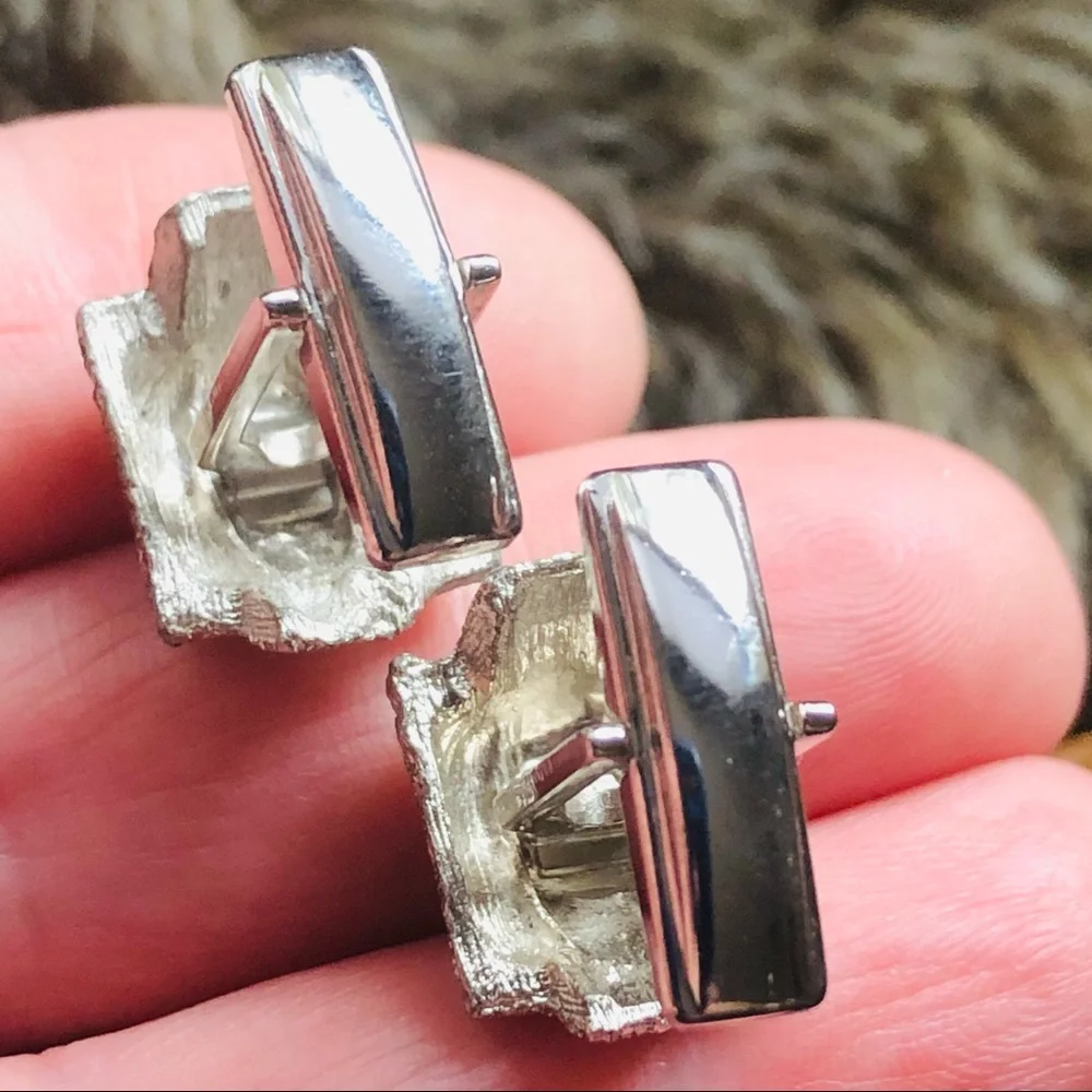 Vintage dome silver plated rough diamond cut texture cuff links